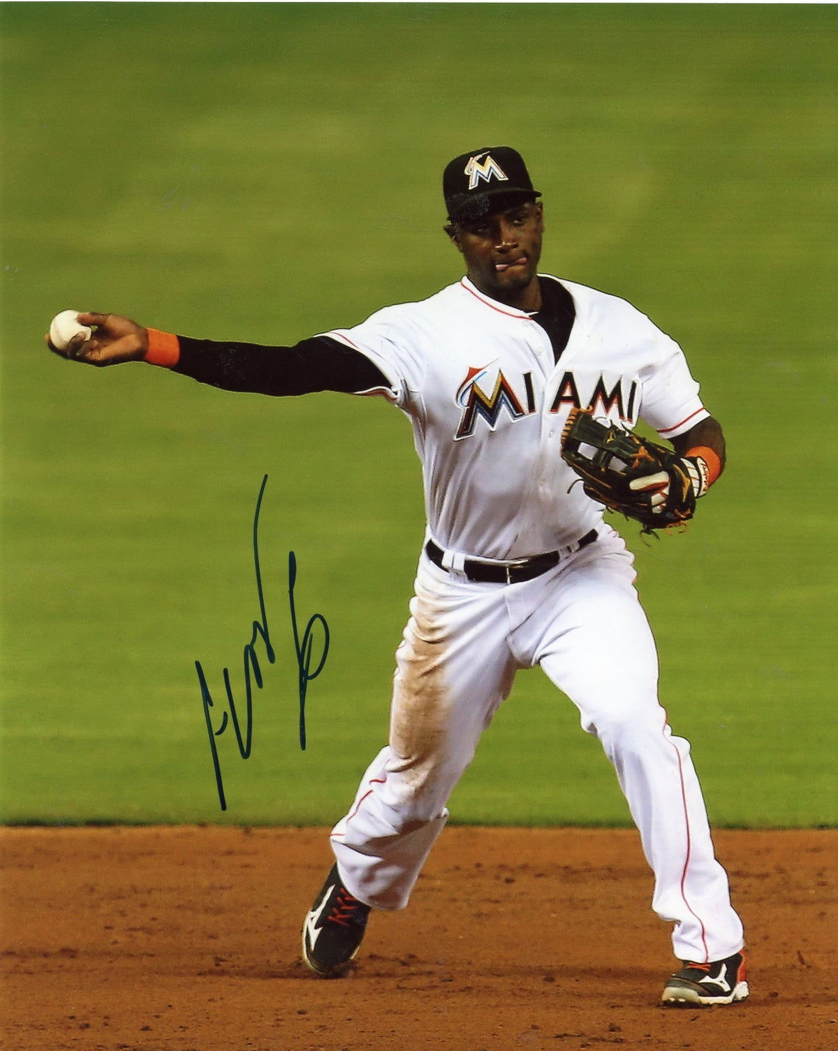 ADEINY HECHAVARRIA  MIAMI  MARLINS   THROWING  AUTOGRAPHED SIGNED   8X10  PHOTO