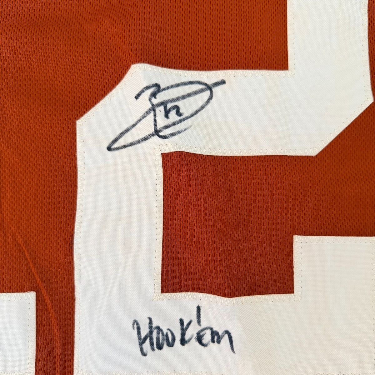 EARL THOMAS III TEXAS HOOK EM SIGNED AUTOGRAPHED JERSEY BECKETT AUTH