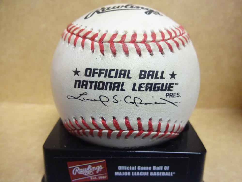 CARL PAVANO EXPOS/MARLINS SIGNED N.L. BASEBALL W/COA