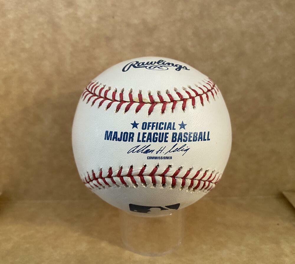 TRAVIS BUCK A'S/INDIANS/ASTROS SIGNED AUTOGRAPHED M.L. BASEBALL W/ COA