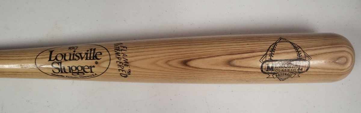 MEMORIAL CLASSIC LOUISVILLE SLUGGER UNSIGNED VINTAGE BLONDE BAT *