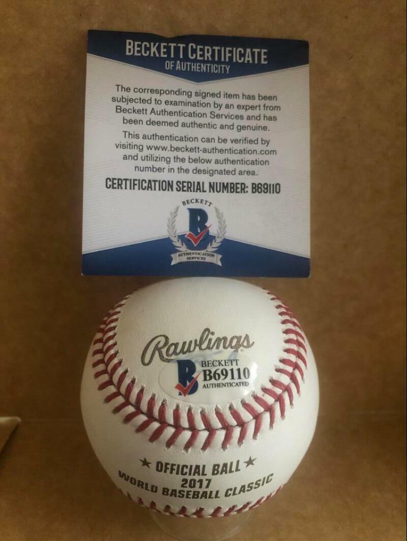 DELLIN BETANCES NEW YORK YANKEES SIGNED AUTO 2017 WBC BASEBALL BECKETT