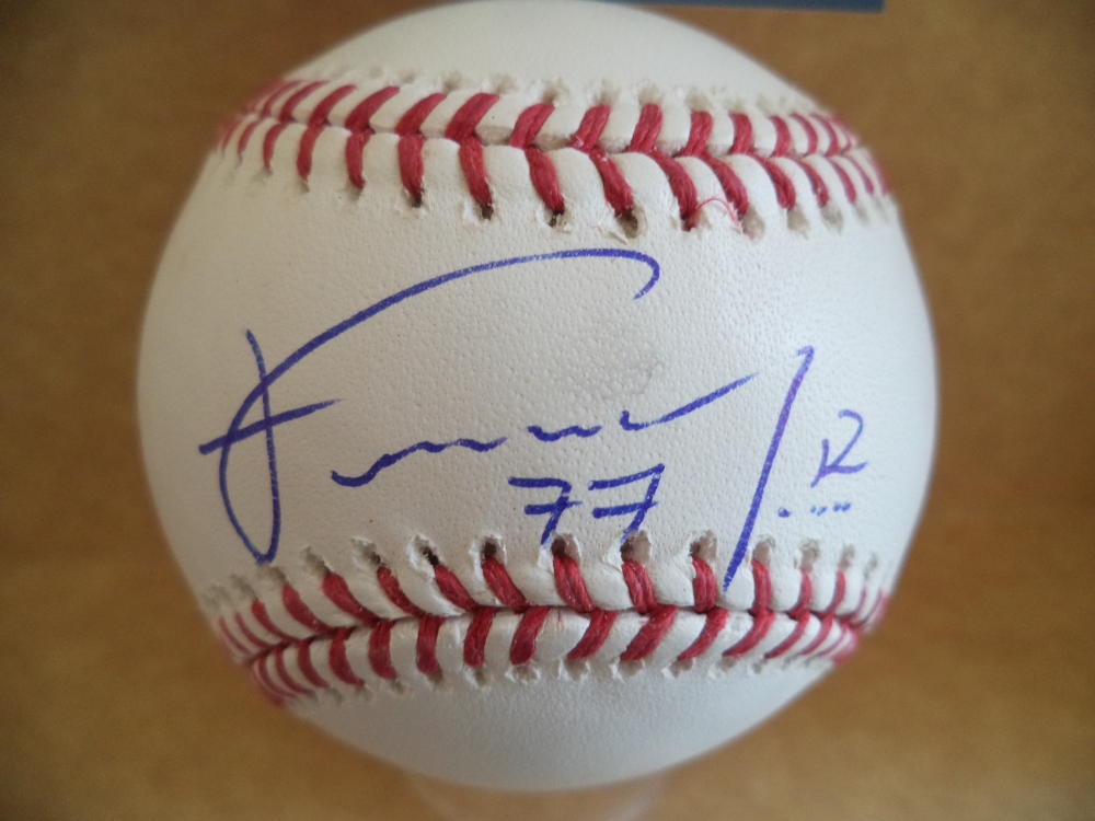 FERNANDO ROMERO MINNESOTA TWINS ROOKIE YEAR SIGNED ML BASEBALL BECKETT R07741