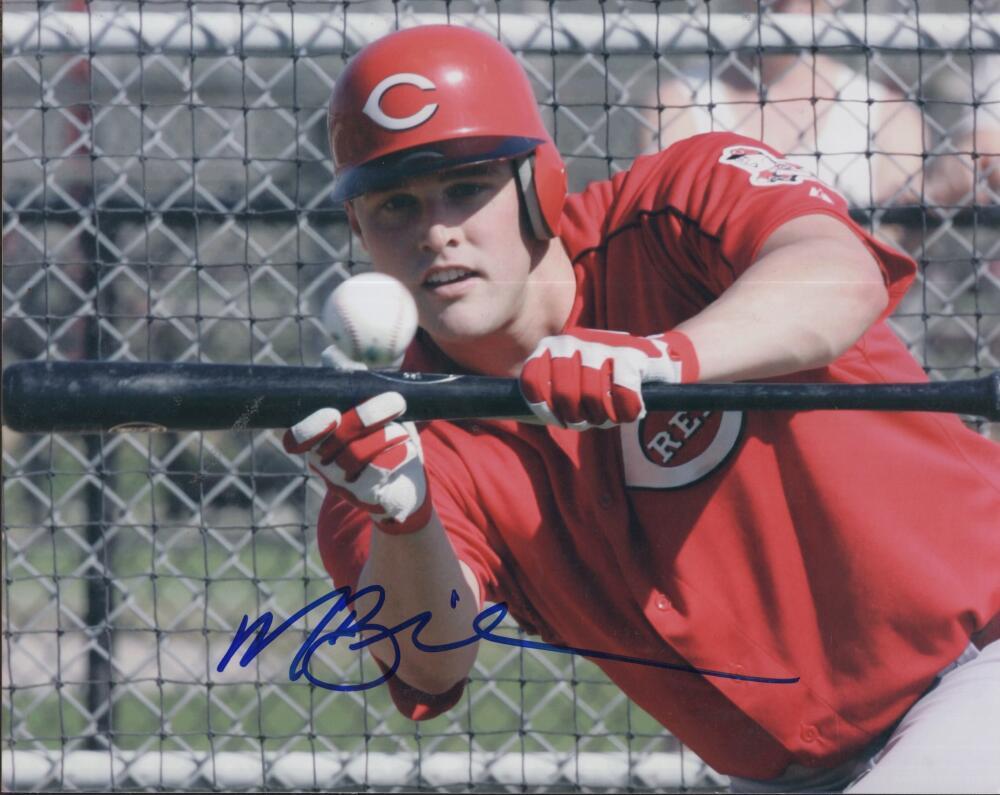 MATT BELISLE CINCINNATI REDS SIGNED AUTOGRAPHED 8X10 PHOTO W/COA