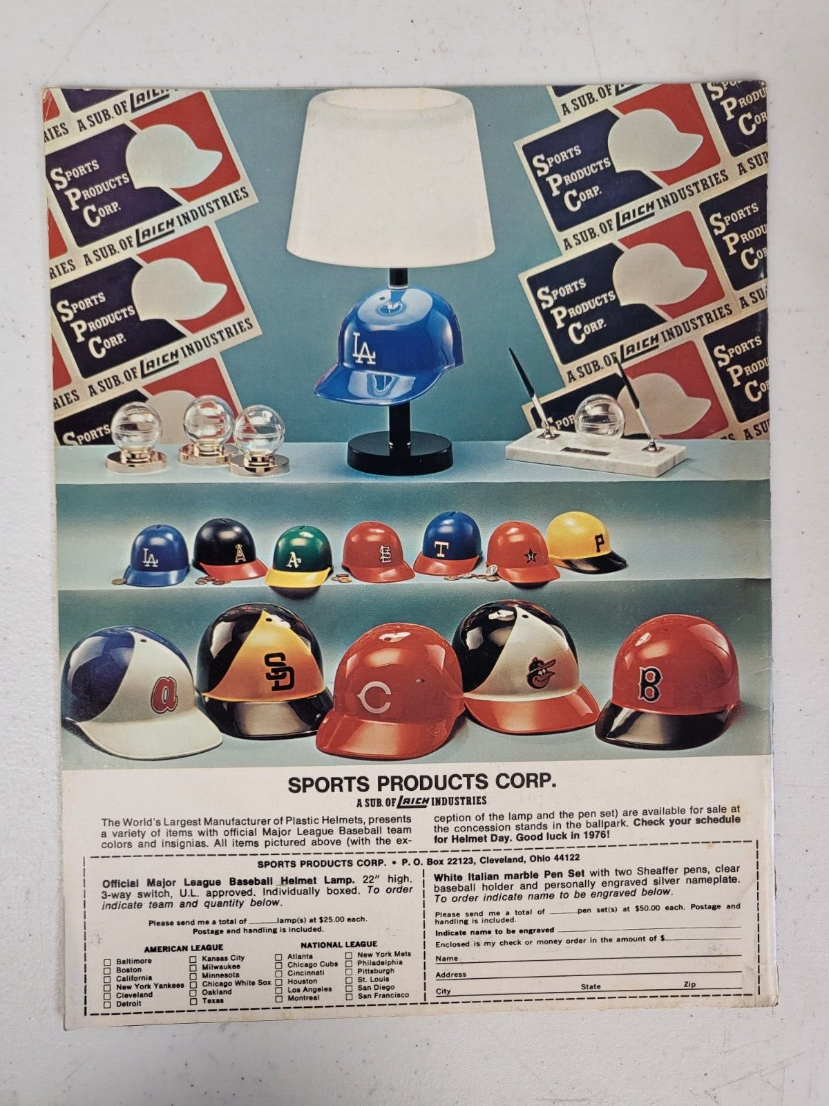 VINTAGE 1976 DODGERS BASEBALL YEARBOOK