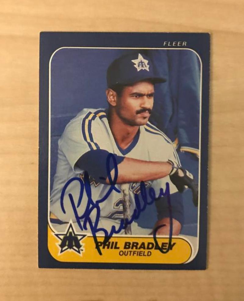 PHIL BRADLEY SEATTLE MARINERS SIGNED AUTOGRAPHED 1986 FLEER CARD #461 W/COA