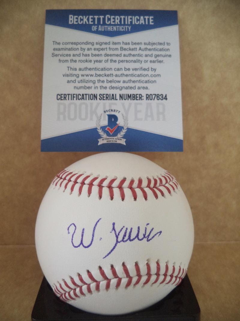 WANDER JAVIER MINNESOTA TWINS ROOKIE YEAR SIGNED M.L. BASEBALL BECKETT R07634