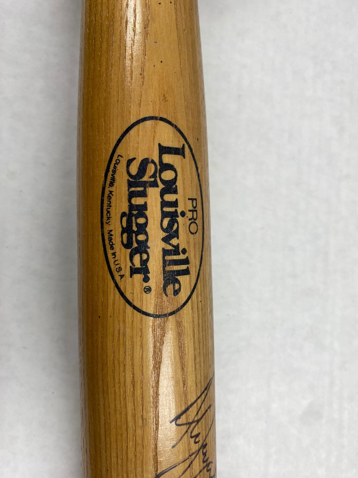 ALEX FERNANDEZ FLORIDA MARLINS SIGNED 1997 WORLD SERIES LV SLUGGER KIDS BAT COA