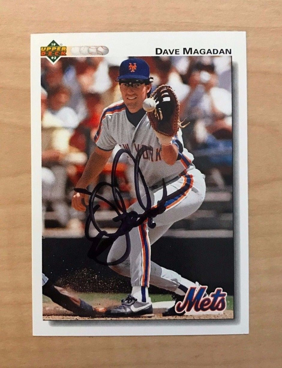 DAVE MAGADAN NEW YORK METS SIGNED AUTOGRAPHED 1992 UPPER DECK CARD #112 W/COA