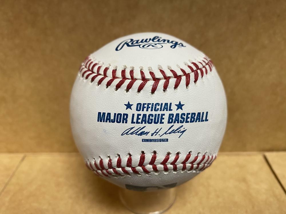 MAURICIO ROBLES PHILADELPHIA PHILLIES SIGNED AUTOGRAPHED M.L. BASEBALL W/ COA