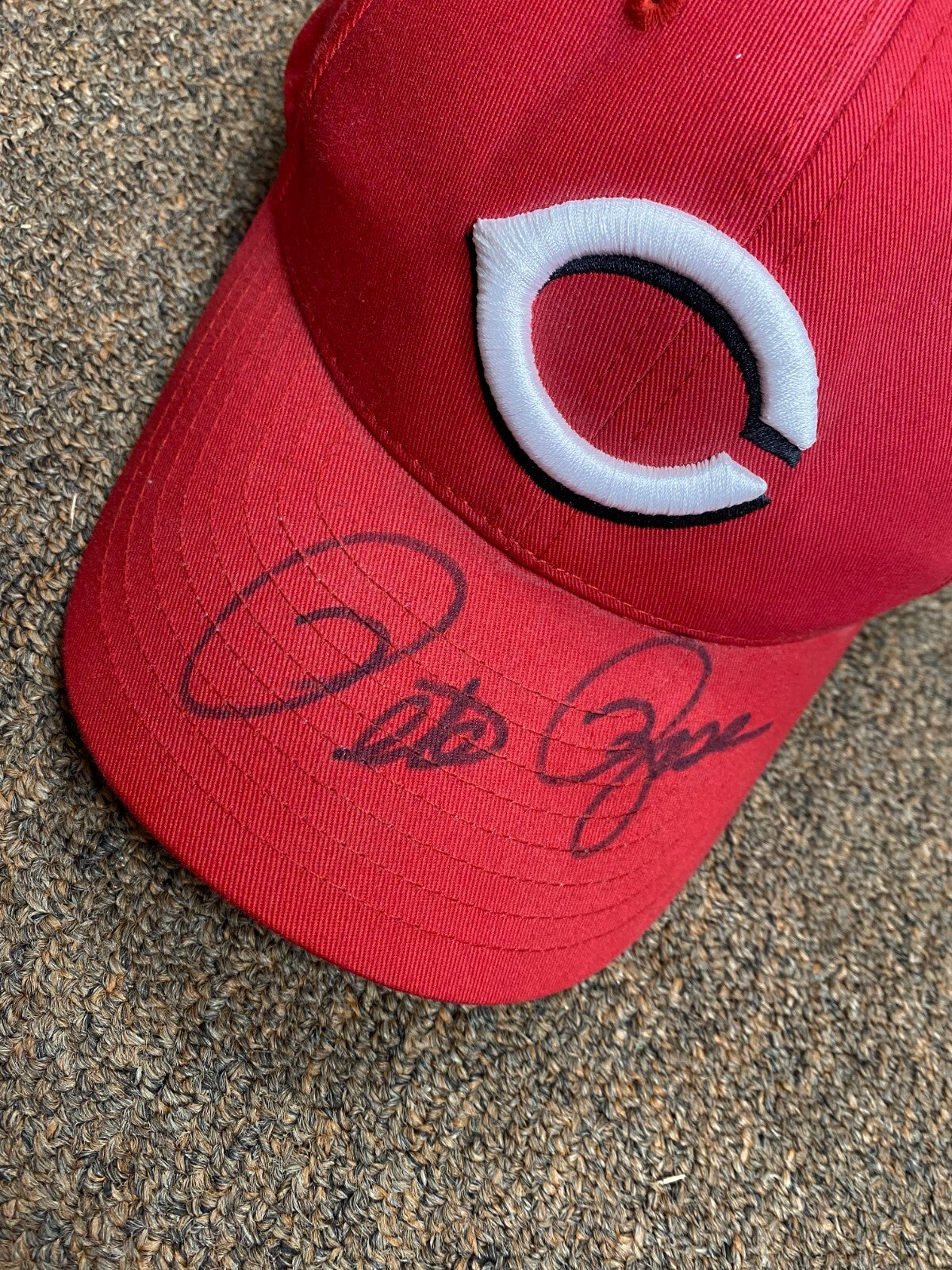 PETE ROSE CINCINNATI REDS SIGNED AUTOGRAPHED HAT BECKETT AUTHENTICATED