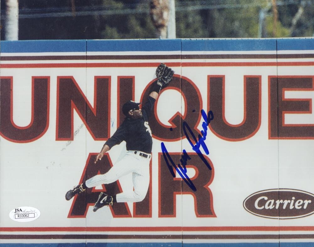 TIM RAINES CHICAGO WHITE SOX SIGNED AUTOGRAPHED 8X10 PHOTO JSA R10062