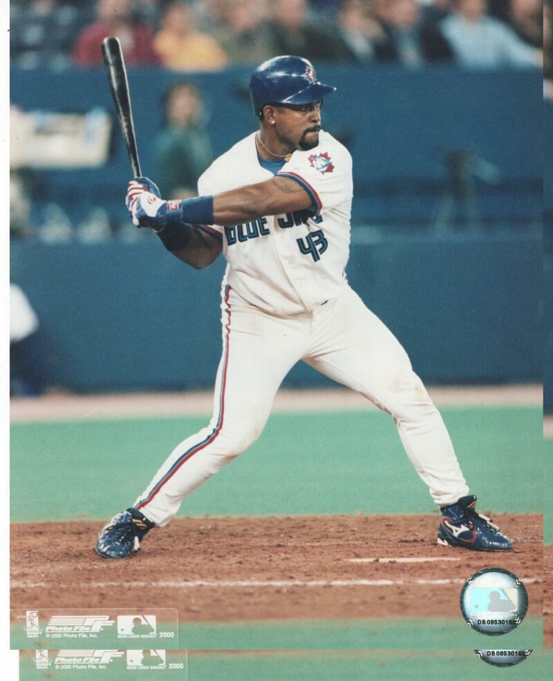 RAUL MONDESI TORONTO BLUE JAYS UNSIGNED 8X10 PHOTO