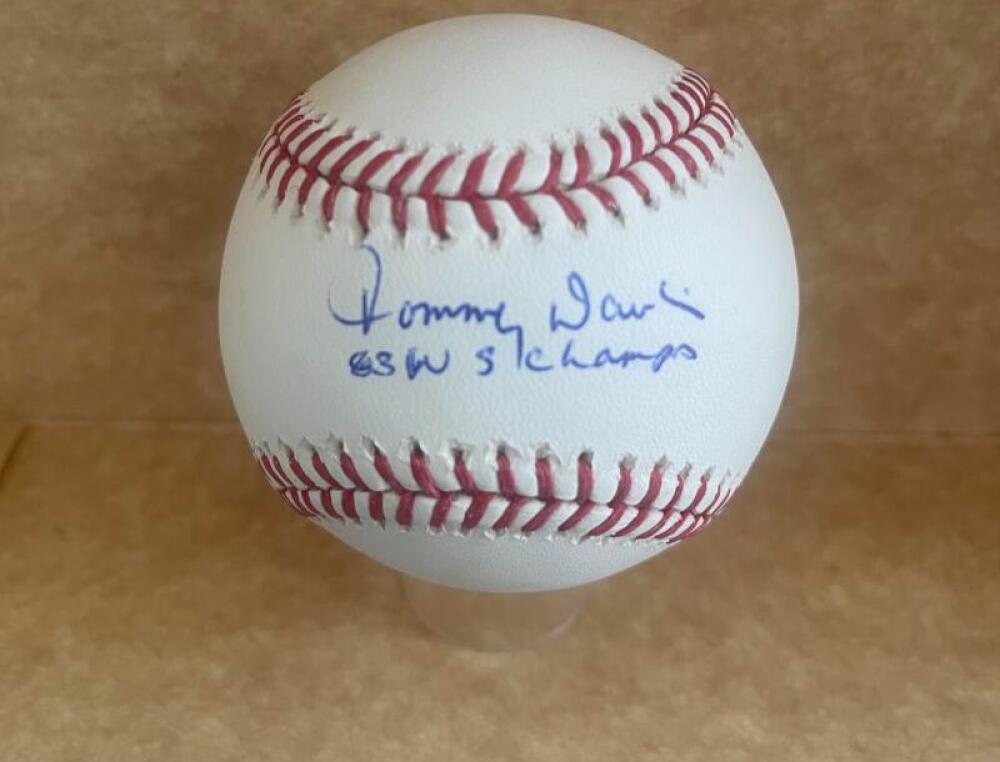 TOMMY DAVIS 63 WS CHAMPS SIGNED AUTO M.L. BASEBALL BECKETT AUTH
