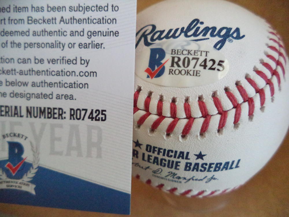 STEPHEN GONSALVES MINNESOTA TWINS ROOKIE YEAR SIGNED M.L BASEBALL BECKETT R07425