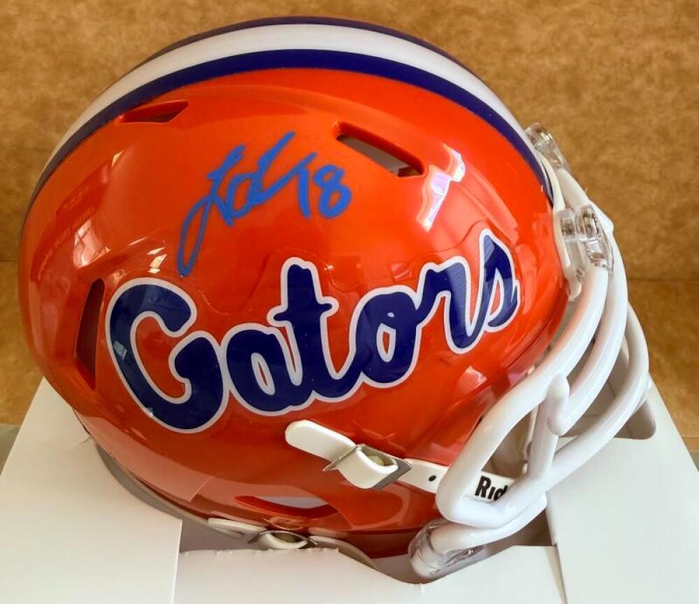 LOUIS OLIVER FLORIDA GATORS #18 SIGNED ORANGE MINI HELMET BECKETT 
