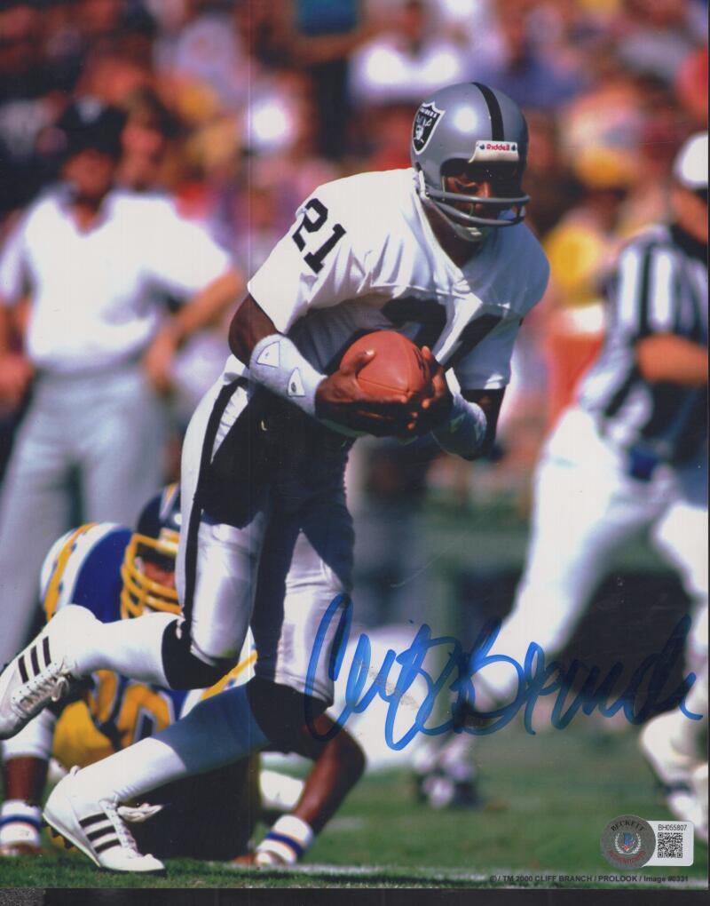 WILLIE BROWN RAIDERS HOF 84 SIGNED AUTO 8X10 PHOTO BECKETT BH055807