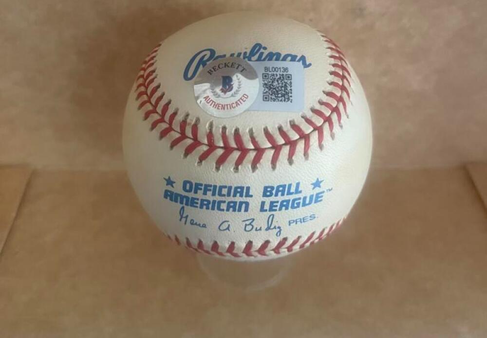 BILL JOHNSON YANKEES SIGNED AUTOGRAPHED A.L. BASEBALL BECKETT AUTH