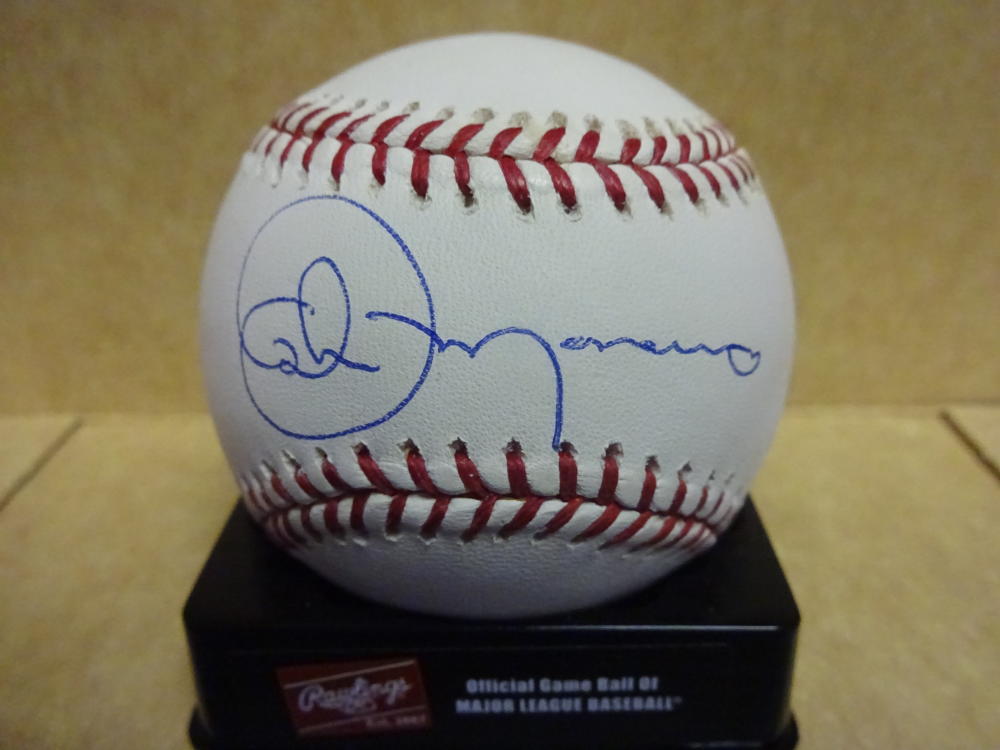 ORBER MORENO ROYALS/METS SIGNED M.L. BASEBALL W/COA