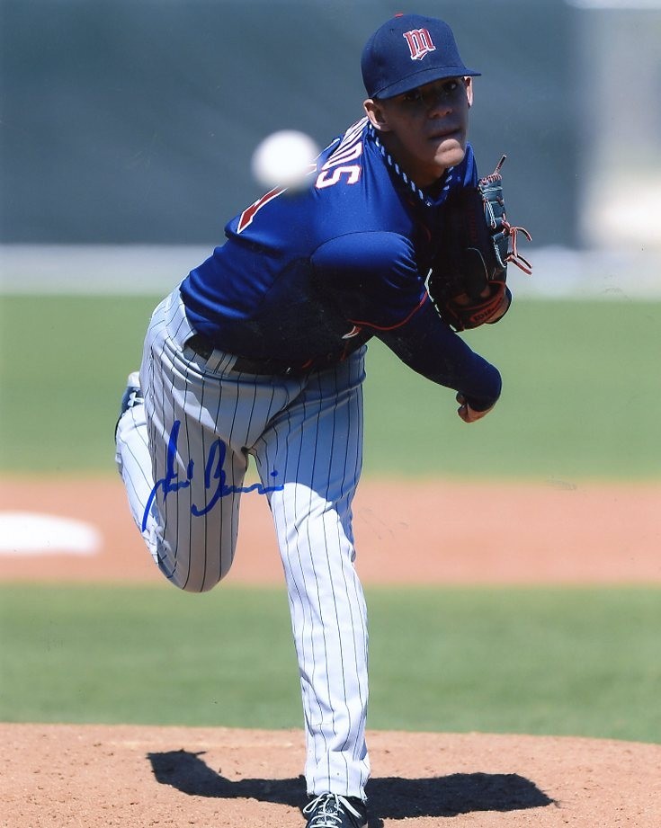 JOSE  BERRIOS   MINNESOTA  TWINS    SIGNED AUTOGRAPHED 8X10  PHOTO