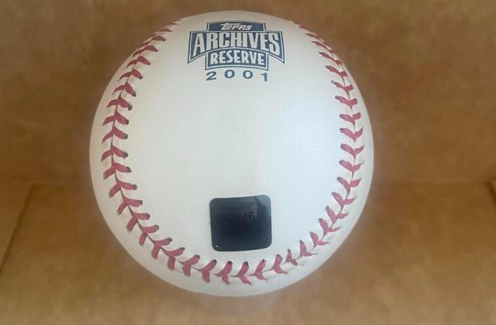 WARREN SPAHN BRAVES TOPPS RESERVE 2001 SIGNED AUTO M.L. BASEBALL 