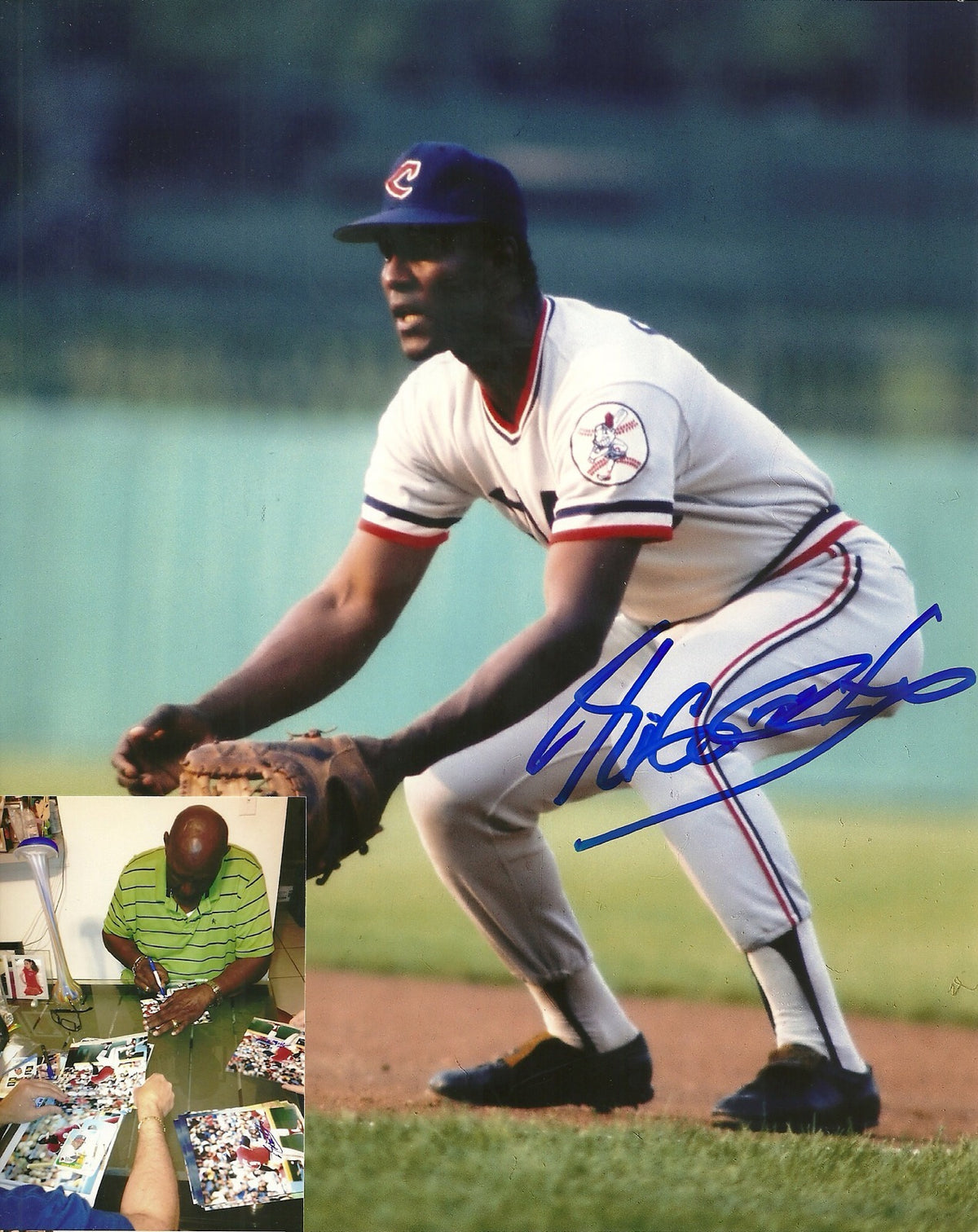 RICO CARTY CLEVELAND INDIANS SIGNED AUTOGRAPHED 8x10 PHOTO W/COA 1ST BASE