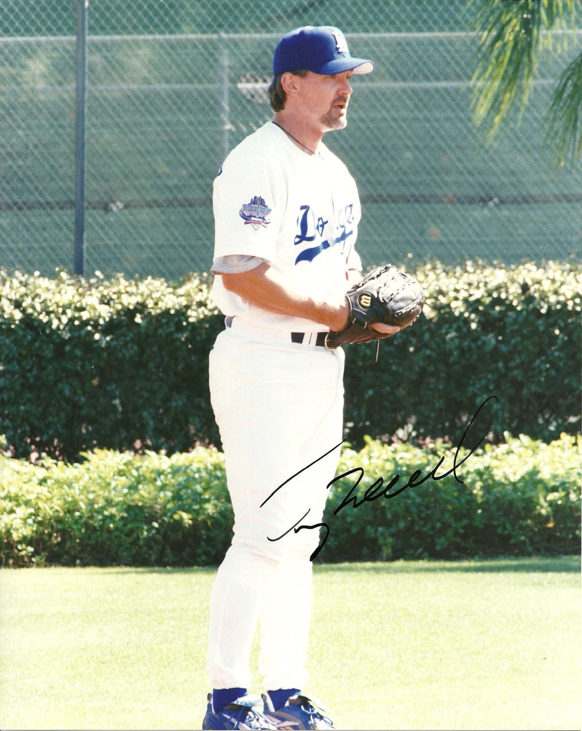 TERRY MULHOLLAND LOS ANGELES DODGERS SIGNED AUTOGRAPHED 8x10 PHOTO W/COA