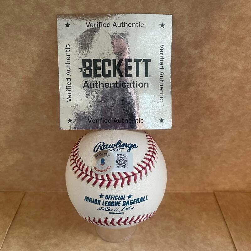 CECIL H. TRAVIS SENATORS SIGNED AUTOGRAPHED M.L. BASEBALL BECKETT AUTH