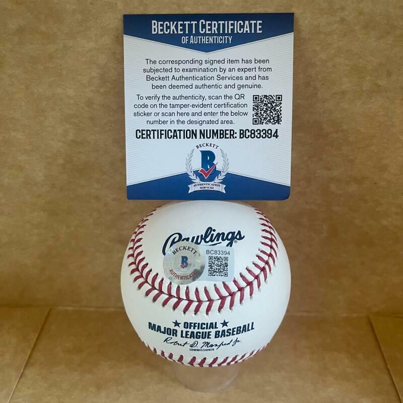 MIGUEL GOMEZ SAN FRANCISCO GIANTS SIGNED AUTOGRAPHED M.L. BASEBALL BAS BC83394
