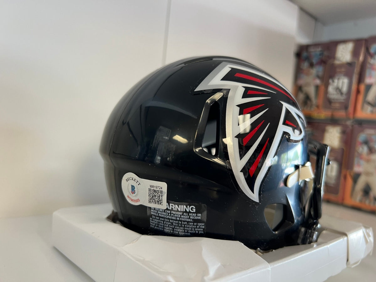 MICHAEL VICK ATLANTA FALCONS SIGNED AUTOGRAPHED MINI HELMET BECKETT