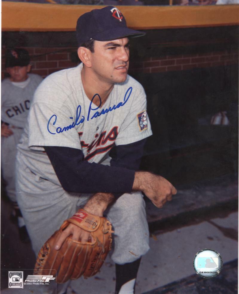 CAMILO PASCUAL MINNESOTA TWINS SIGNED AUTOGRAPHED 8X10 PHOTO W/ COA