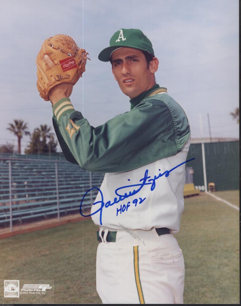 ROLLIE FINGERS OAKLAND A'S HOF 92  SIGNED AUTOGRAPHED 8X10 PHOTO W/ COA