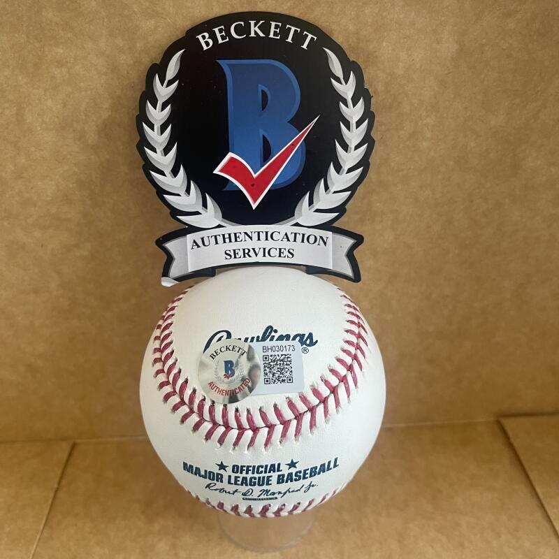 NICK MARTINEZ PADRES SIGNED AUTO M.L. BASEBALL BECKETT AUTHENTICATED