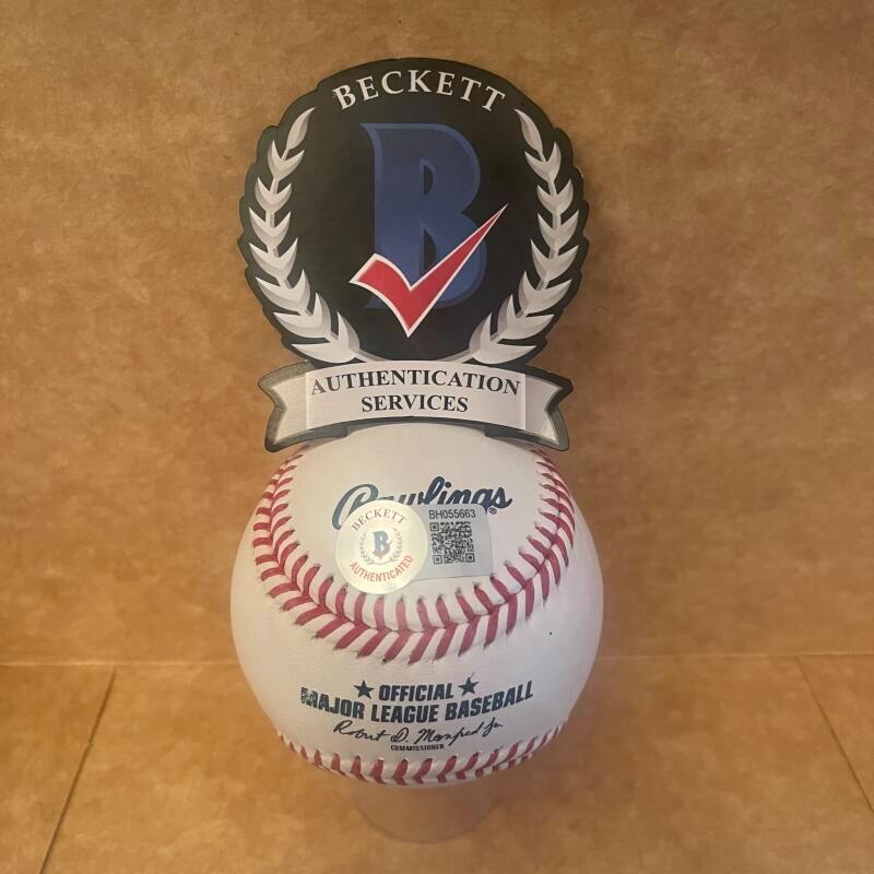 PAT PUTNAM 1983-84 MARINERS SIGNED AUTO M.L. BASEBALL BAS AUTHENTICATED
