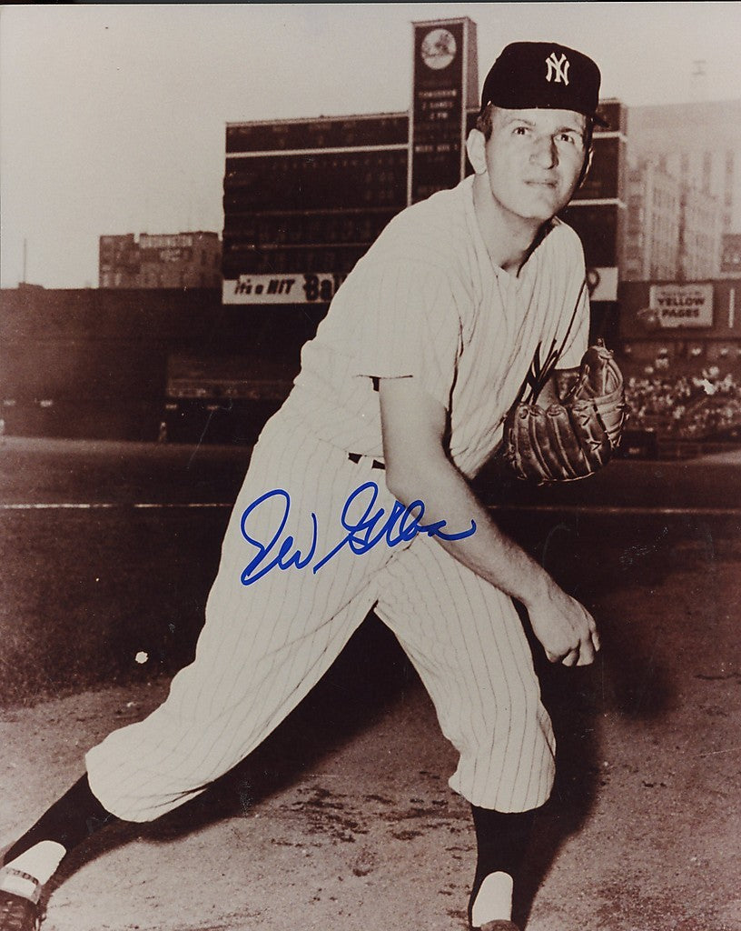 ELI  GRBA     NEW  YORK YANKEES  SIGNED 8X10