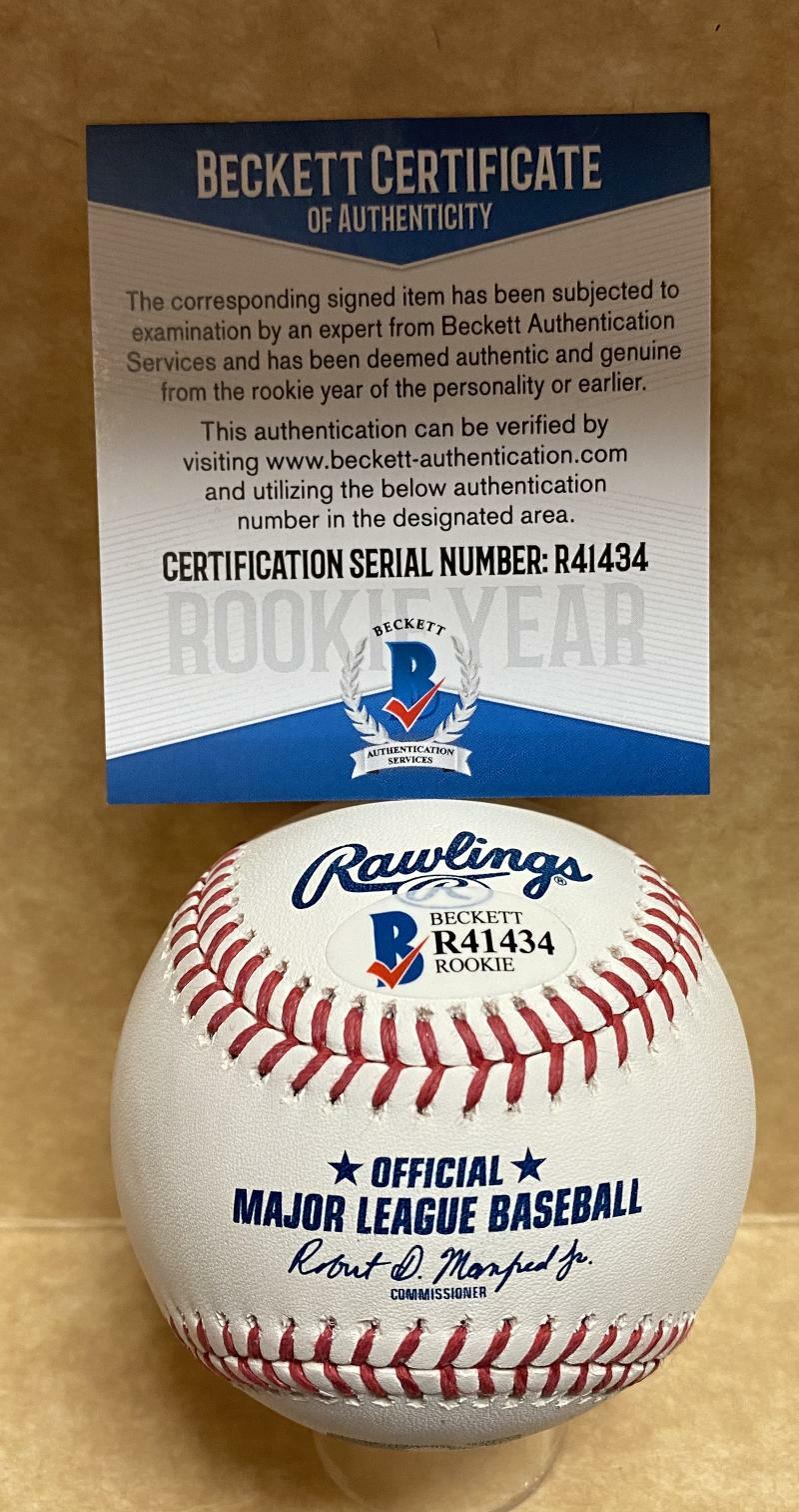 JOE RIZZO SEATTLE MARINERS ROOKIE YEAR SIGNED AUTO M.L. BASEBALL BECKETT R41434