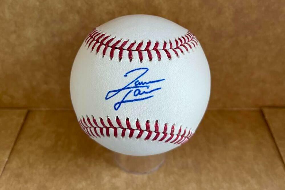 JAMESON TAILLON NEW YORK YANKEES SIGNED AUTOGRAPHED M.L. BASEBALL BAS BA26075