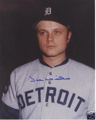 JOE NEIKRO DETROIT TIGERS SIGNED 8X10 PHOTO W/COA