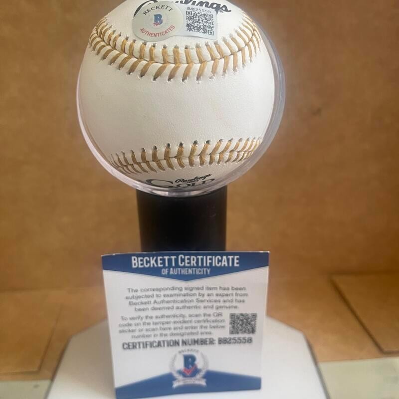 DAVE CONCEPCION  5X GOLD GLOVES YEARS SIGNED AUTO M.L. BASEBALL BECKETT AUTH