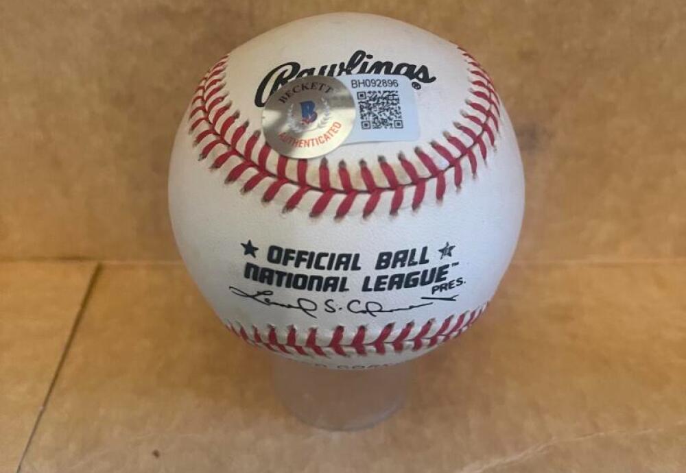 JUAN MARICHAL SAN FRANCISCO GIANTS  SIGNED AUTOGRAPHED NL BASEBALL BECKETT AUTH