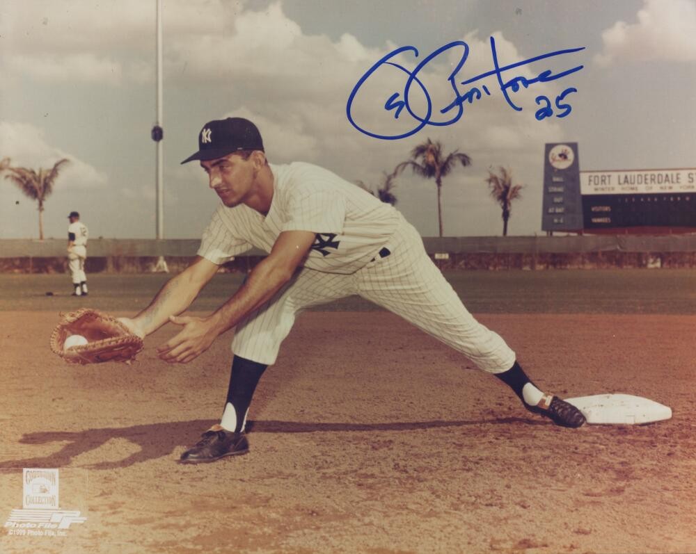 JOE PEPITONE NEW YORK YANKEES  SIGNED AUTOGRAPHED 8X10 PHOTO W/ COA