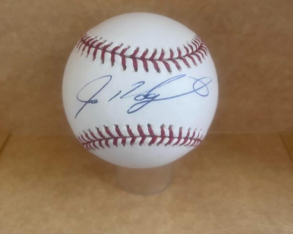 IVAN RODRIGUEZ RANGERS/YANKEES SIGNED AUTO M.L. BASEBALL BAS AUTHENTICATED