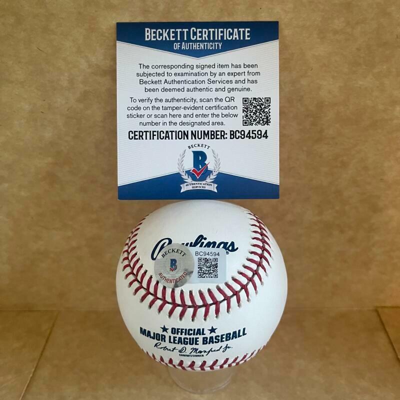 DEIVI GARCIA NEW YORK YANKEES SIGNED AUTO M.L BASEBALL BAS BC94594