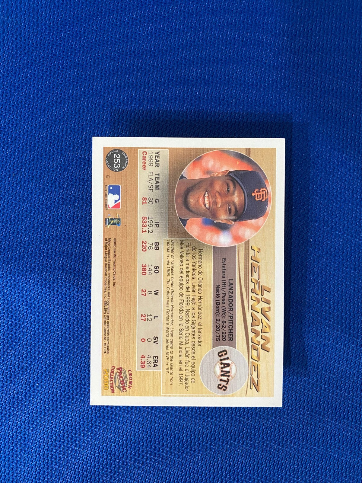 2000 PACIFIC CROWN LIVAN HERNANDEZ GIANTS AUTOGRAPH SIGNED CARD #253 W/COA
