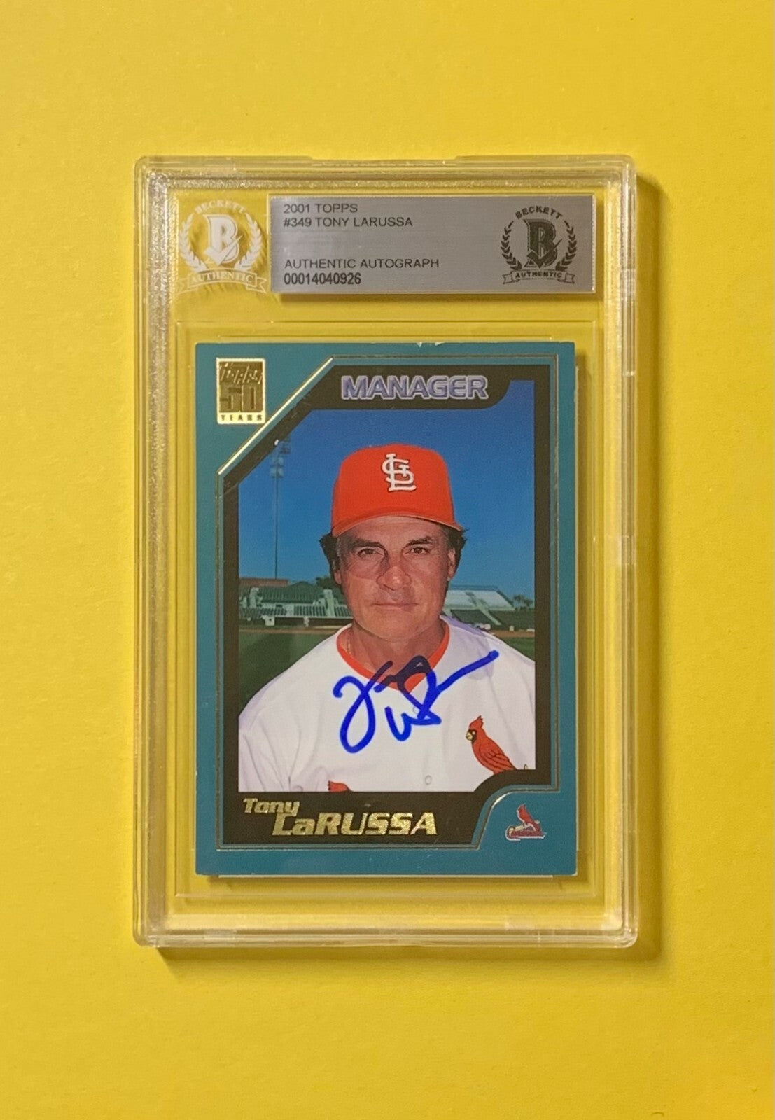 2001 TOPPS TONY LARUSSA #349 AUTHENTIC AUTO BECKETT CERTIFIED CARDINALS