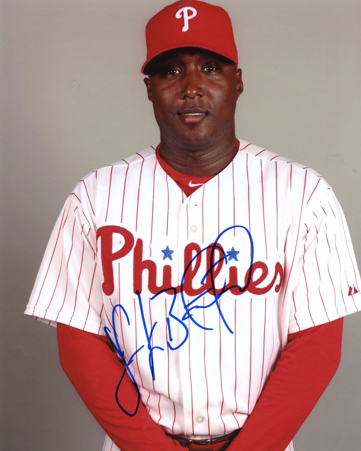 YUNIESKY  BETANCOURT    PHILADELPHIA  PHILLIES    SIGNED AUTOGRAPHED 8X10  PHOTO