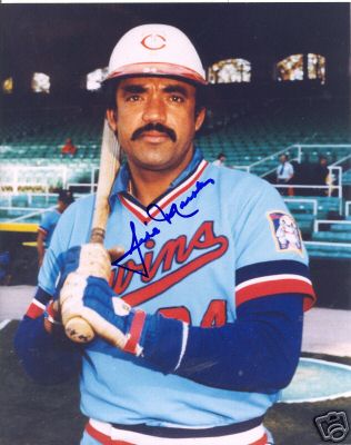 JOSE MORALES MINNESOTA TWINS SIGNED 8X10 PHOTO W/COA