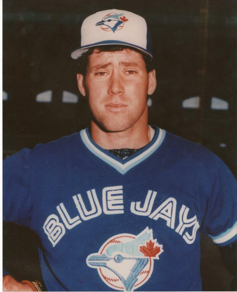 JOHN CERUTTI TORONTO BLUE JAYS UNSIGNED 8X10 PHOTO