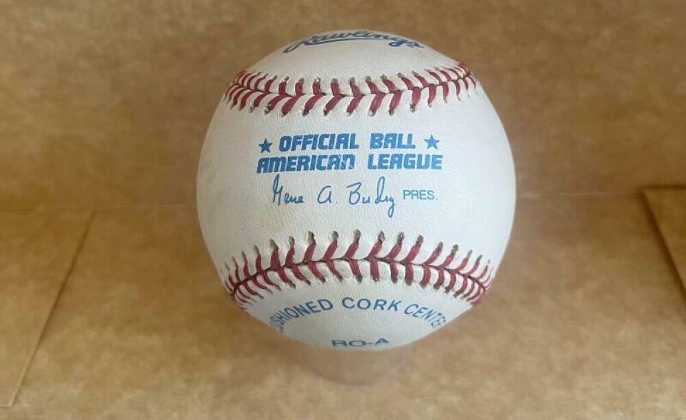 EARL WEAVER HOF 96 SIGNED AUTOGRAPHED VINTAGE A.L. BASEBALL W/COA