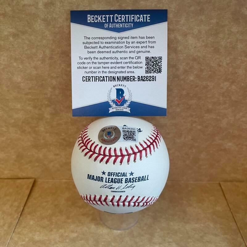 KENSHIN KAWASAKI SIGNED AUTOGRAPHED M.L. BASEBALL BAS BA26291
